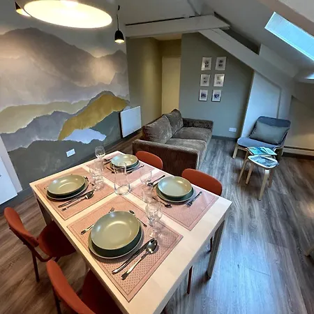 La Petite Mansarde *