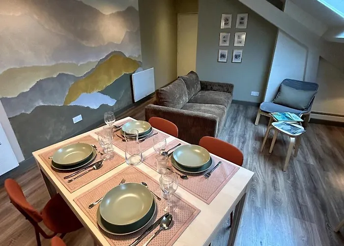 La Petite Mansarde *